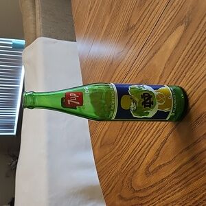 1977 Vintage Notre Dame Fighting Irish 7up Bottle